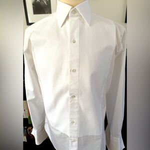 Ermenegildo Zegna White Formal Shirt. Size 16 Reg.   Like New Condition.